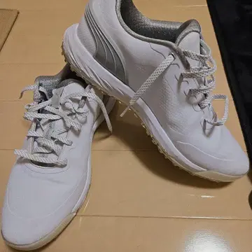 골프용 화이트 스니커즈