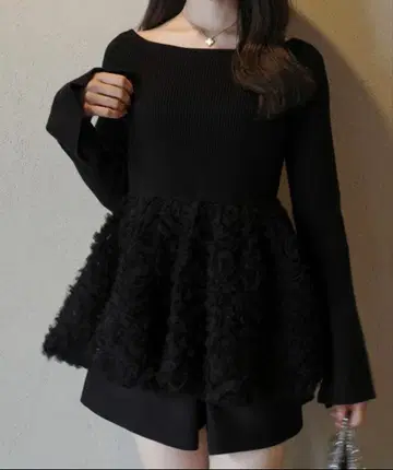 JUNOAH 튤 페플럼 도킹 니트