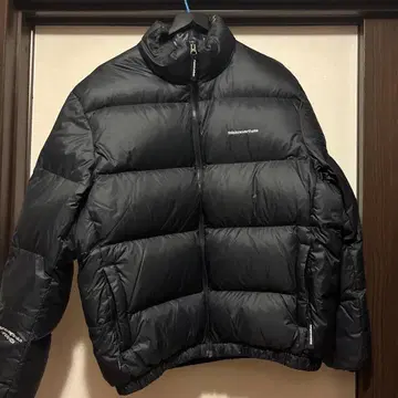 thisisneverthat 블랙 다운 자켓 M