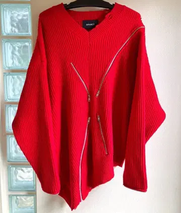 GRANCY 지퍼 디자인 비대칭 니트/빨간색