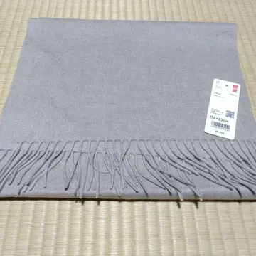 미사용 새상품 유니클로 캐시미어 머플러 베이지