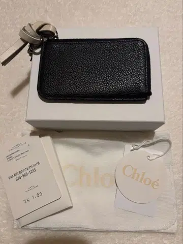 끌로에 블랙 프래그먼트 케이스