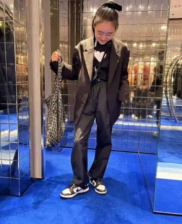 [ COUDRE ] 하트 프린트 T CD128 블랙 카네코 아야