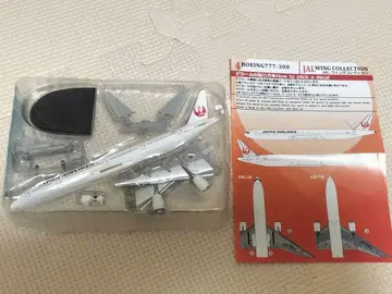 JAL 윙 컬렉션 Boeing 777-300 1/500
