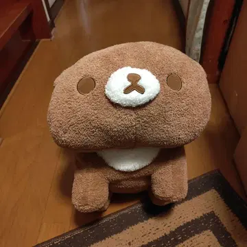 브라운색 곰 모양 봉제 인형