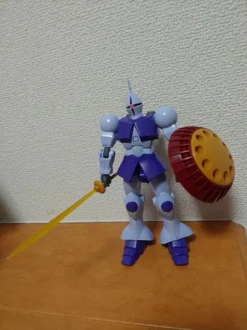 건담 프라모델 1/144 HGUC 걍 완성품 상품 동시 300엔 할인