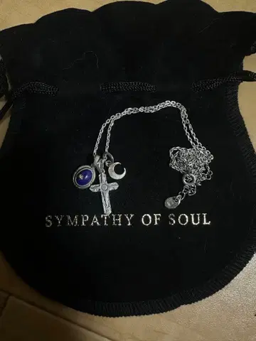 심퍼시 오브 서울 크리스마스 한정판 목걸이