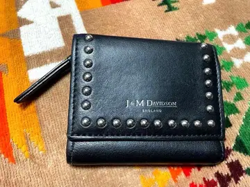 J&M DAVIDSON 블랙 스터드 3단 폴더형 지갑