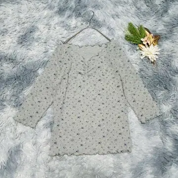 mysty woman 미스티우먼 (F) 7부 소매 꽃무늬 프릴 티셔츠