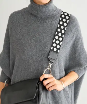 비어즐리 숄더 벨트 도트 덤 포함