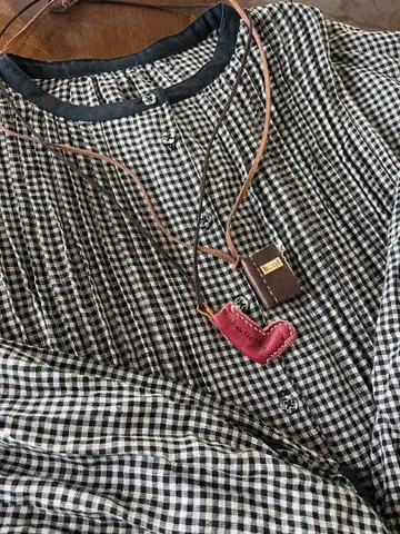 MARCHE DE SOEUR ubasoku/바이컬러 버프 소매 블라우스