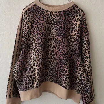 아디다스 베이지 레오파드 표범 무늬 맨투맨 트레이닝복 여성용