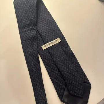 조르지오 아르마니 넥타이 네이비 실크제