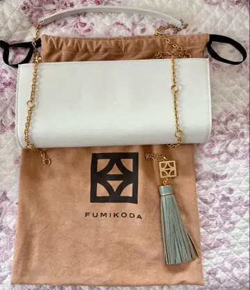 FUMIKODA 후미코다 클러치백 백 부분 태슬 참 포함