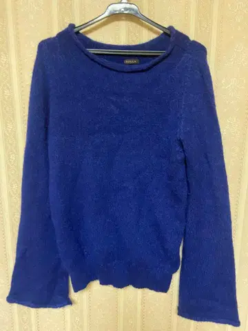 네이비 긴팔 니트 셀렉샵에서 구매