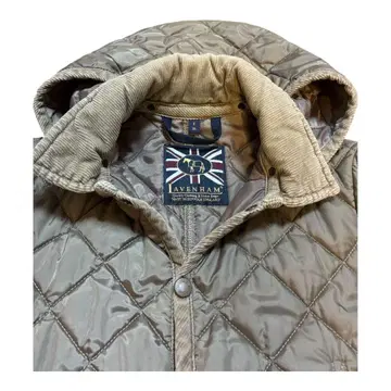 LAVENHAM 올리브 그린 탈부착 후드 퀼팅 코트