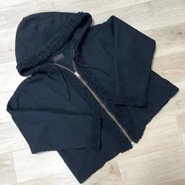 [ BLACK FRIDAY ] WONDERFUL WORLD 프릴 후드티