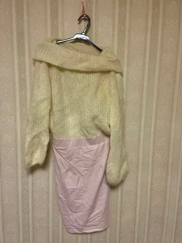 스나이델 오프숄더 니트 원피스