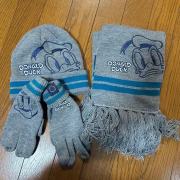 도날드 머플러 장갑 니트 모자 세트
