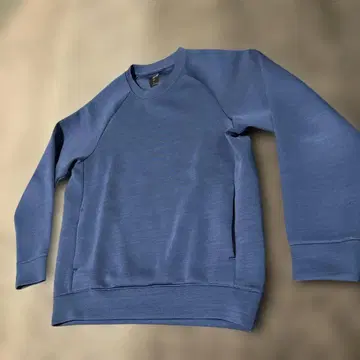 유니클로 울트라 스트레치 드라이 맨투맨 남성용 M