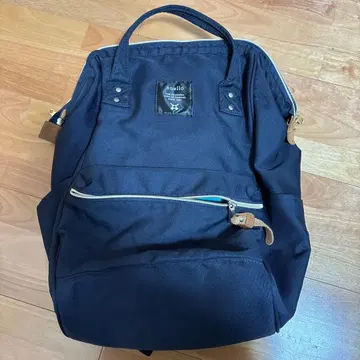 smells 네이비 캔버스 백팩