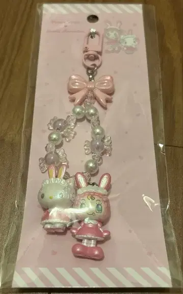 산리오 메조 피아노 키링 헬로키티