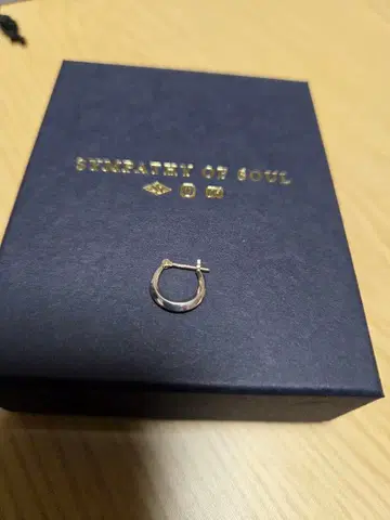 SYMPATHY OF SOUL Moon Hoop Pierce S