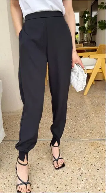 벌스데이 바쉬 조거 팬츠 새상품급