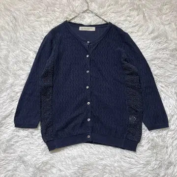 [ 뷰티 앤 유스 ] 시스루 니트 가디건 네이비 레이스 패턴 봄/가을