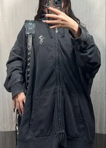 다크 그레이 오버 사이즈 후드티 y2k 그런지