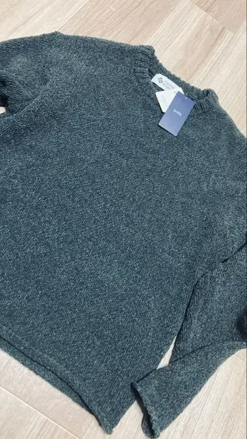 City Ambient 다크 그레이 니트 쉽스