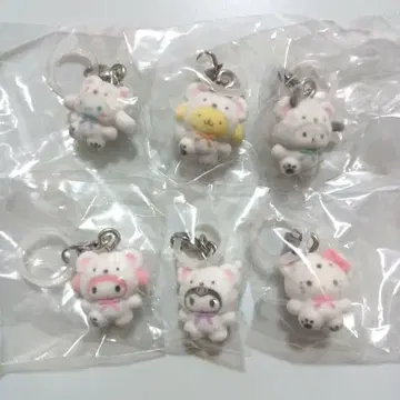 산리오 캐릭터즈 메지루시 액세서리 포근포근 스노우 컴프 세트