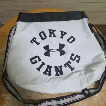 언더아머 도쿄 자이언츠 숄더백