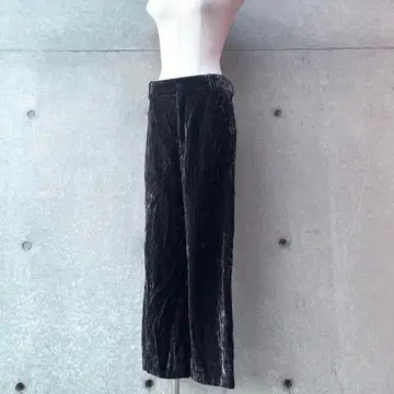 자라 ZARA 크러쉬 벨로아 스트레이트 팬츠 블랙 S