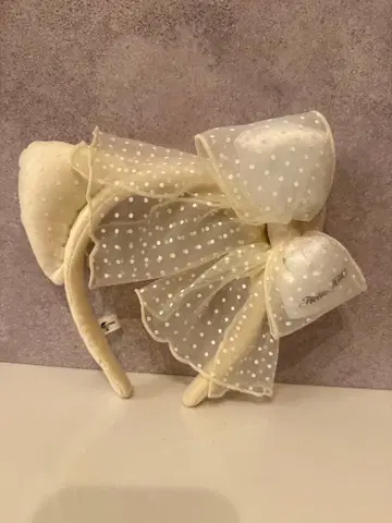 USJ 키티 화이트 도트 무늬 리본 레이스 머리띠