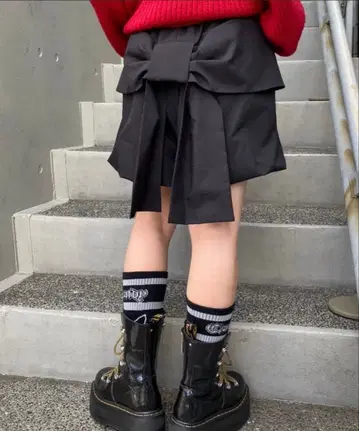 캔디 스트리퍼 HOLIDAY RIBBON BALLOON 팬츠 블랙