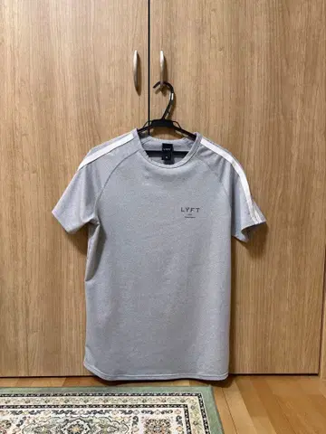 LYFT 그레이 셔츠