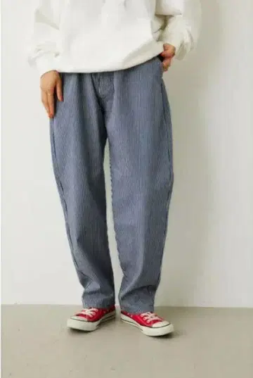 (UNISEX) LEE x RCS FLEEASY PANTS