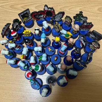 스누피 피규어 세트 크리스마스 48개