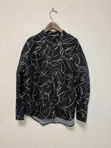 AZUL by moussy 추상 선화 프린트 긴팔 셔츠 S