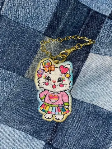 자수 브로치 고양이