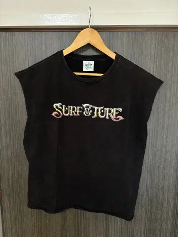 HIRAI DAI SURF & TURE 탱크탑 블랙