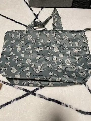 피넛 ( PEANUTS ) 스누피 보스턴 백 접이식 백