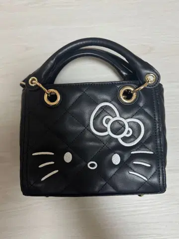 [ 새상품급 ] 키티 50주년 퀼팅 백 ROPE