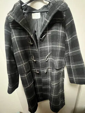 더플 코트 블랙 계열 체크