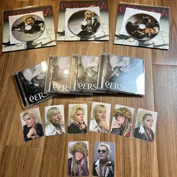 YUTA 유타 1st 앨범 [ PERSONA ] CD & 트레이딩 카드