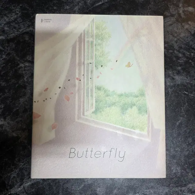 (급처분)BTS Butterfly 노래 그림이되다 책 판매합니다
