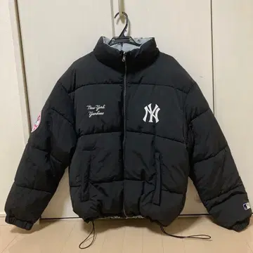 뉴욕 양키스 블랙 다운 자켓 L 사이즈