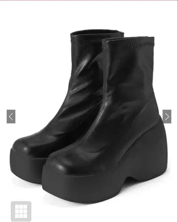 블랙 플랫폼 부츠