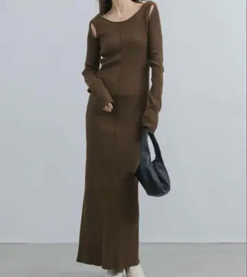 Neuna 누나 니트 롱 원피스 긴팔 오픈 숄더 브라운